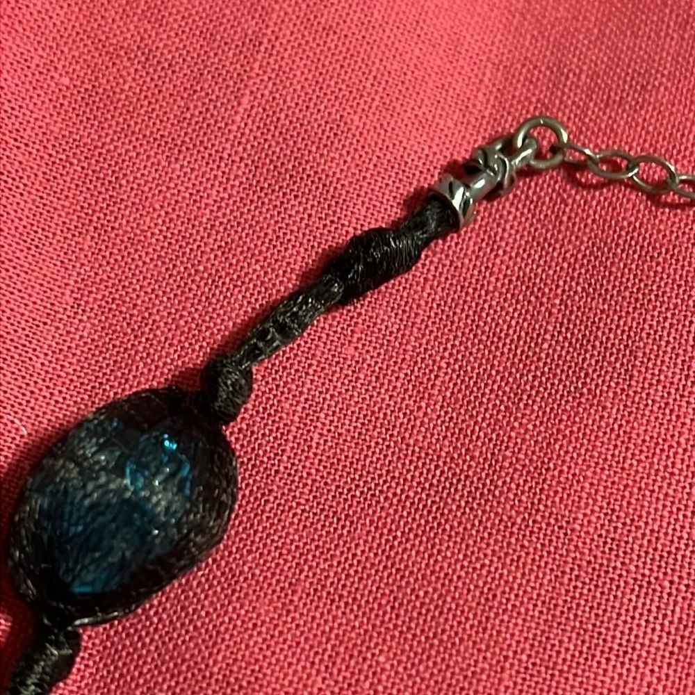 LORI FRANTZ KOENIG necklace. Turquoise stones in black knit fabric. Stunning - Picture 5 of 7